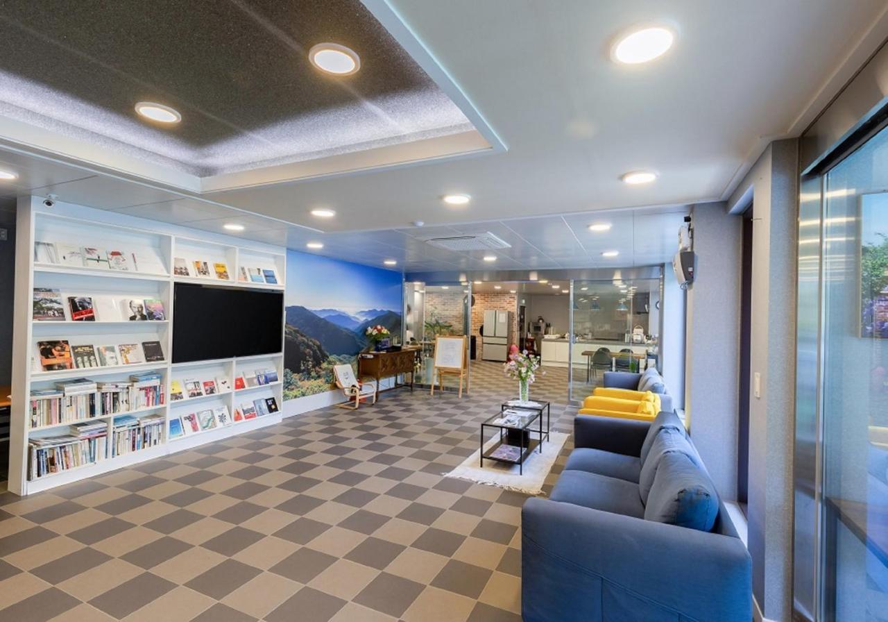 Hotel Camp Jirisan Parkview Gurye Exterior foto